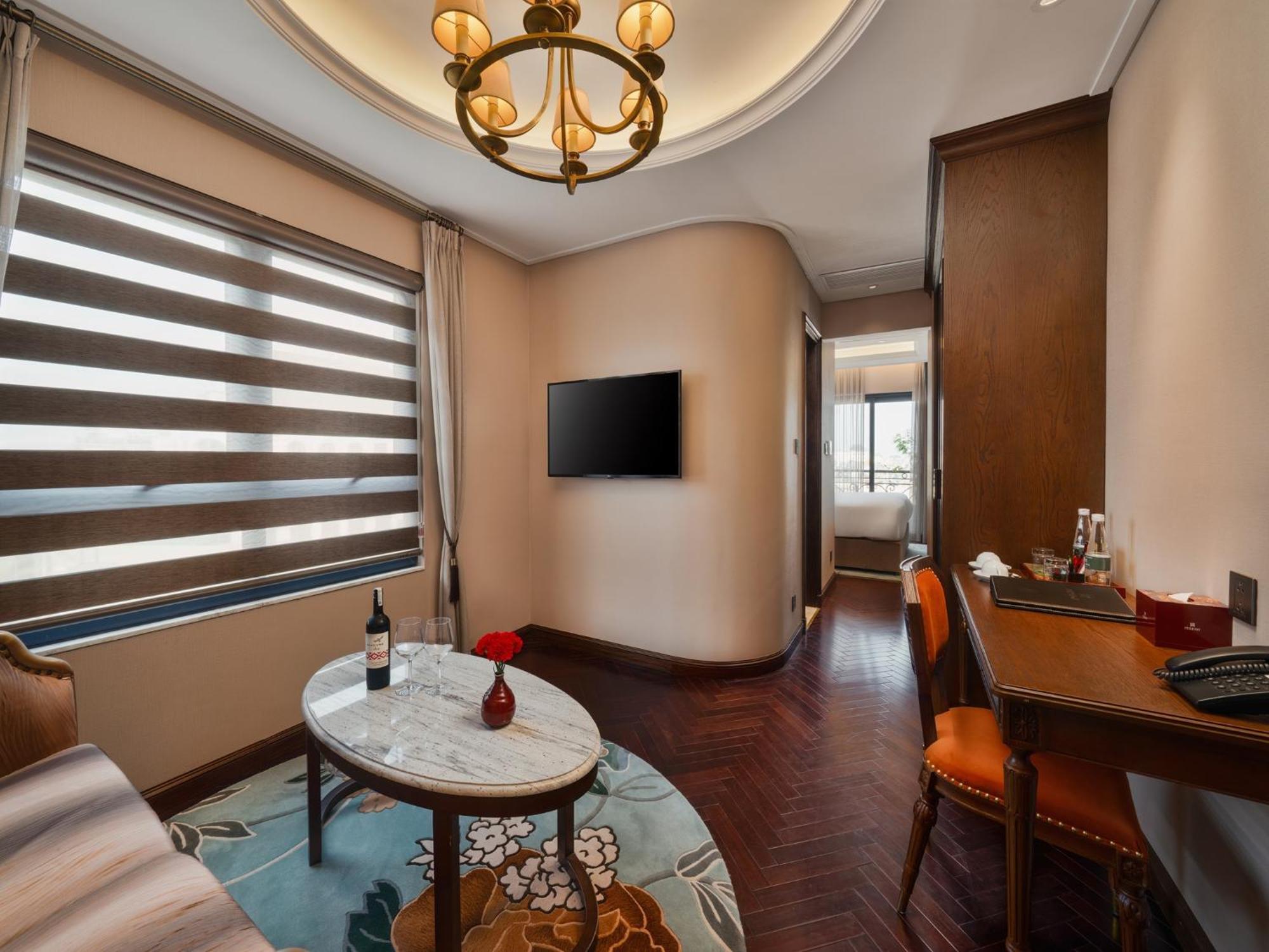 Peridot Gallery Classic Hotel Ханой Экстерьер фото